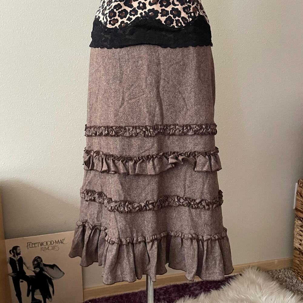 Y2K vintage 2000s brown ruffle midi skirt wool blend fairy grunge twee academia